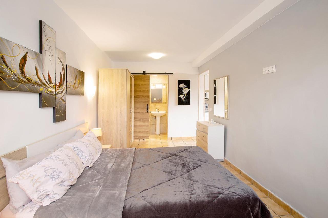 Montemar 1 Apartment Moya  Екстериор снимка